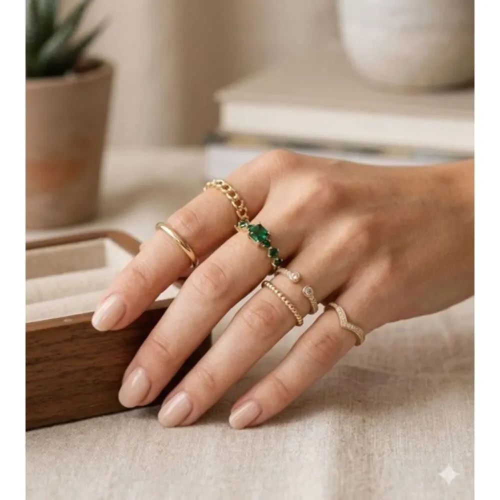 Francescas Stackable Gold Ring Set Womens Sz 6 Cubic Zirconia Emerald Green New